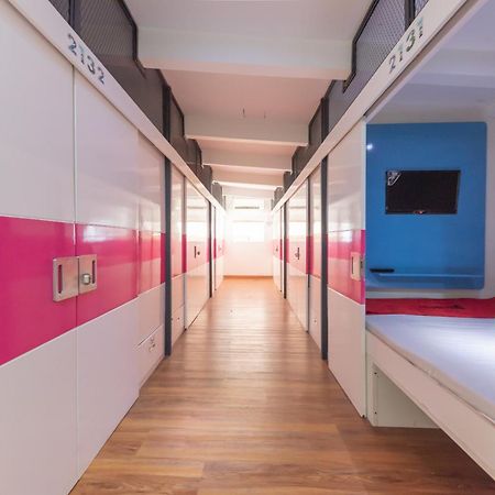 Reddoorz Hostel At Kiara Cozy Kircon 万隆 外观 照片