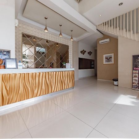 Reddoorz Hostel At Kiara Cozy Kircon 万隆 外观 照片