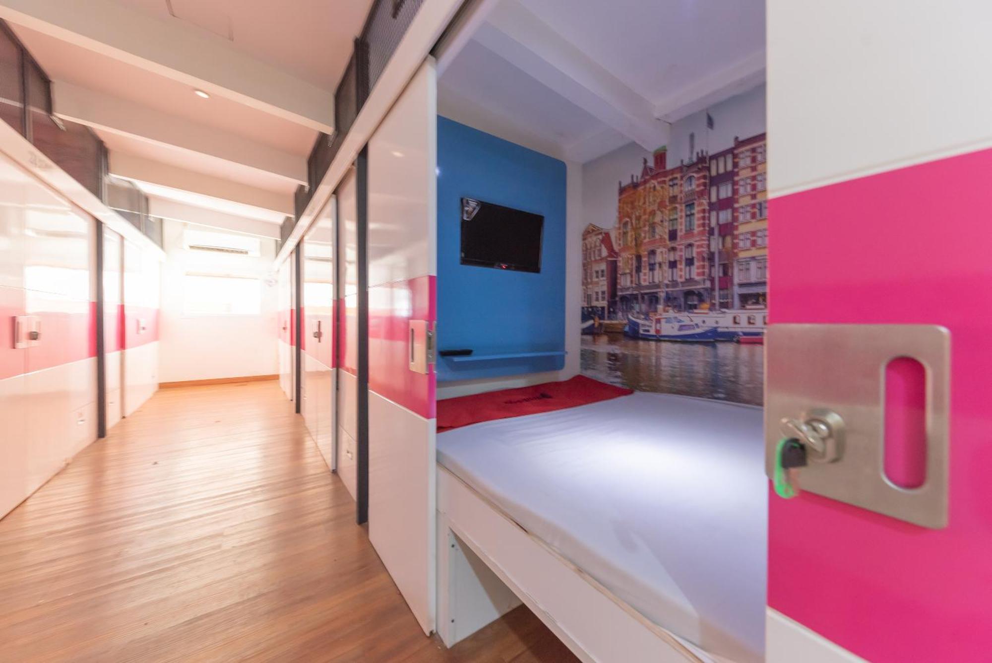 Reddoorz Hostel At Kiara Cozy Kircon 万隆 外观 照片