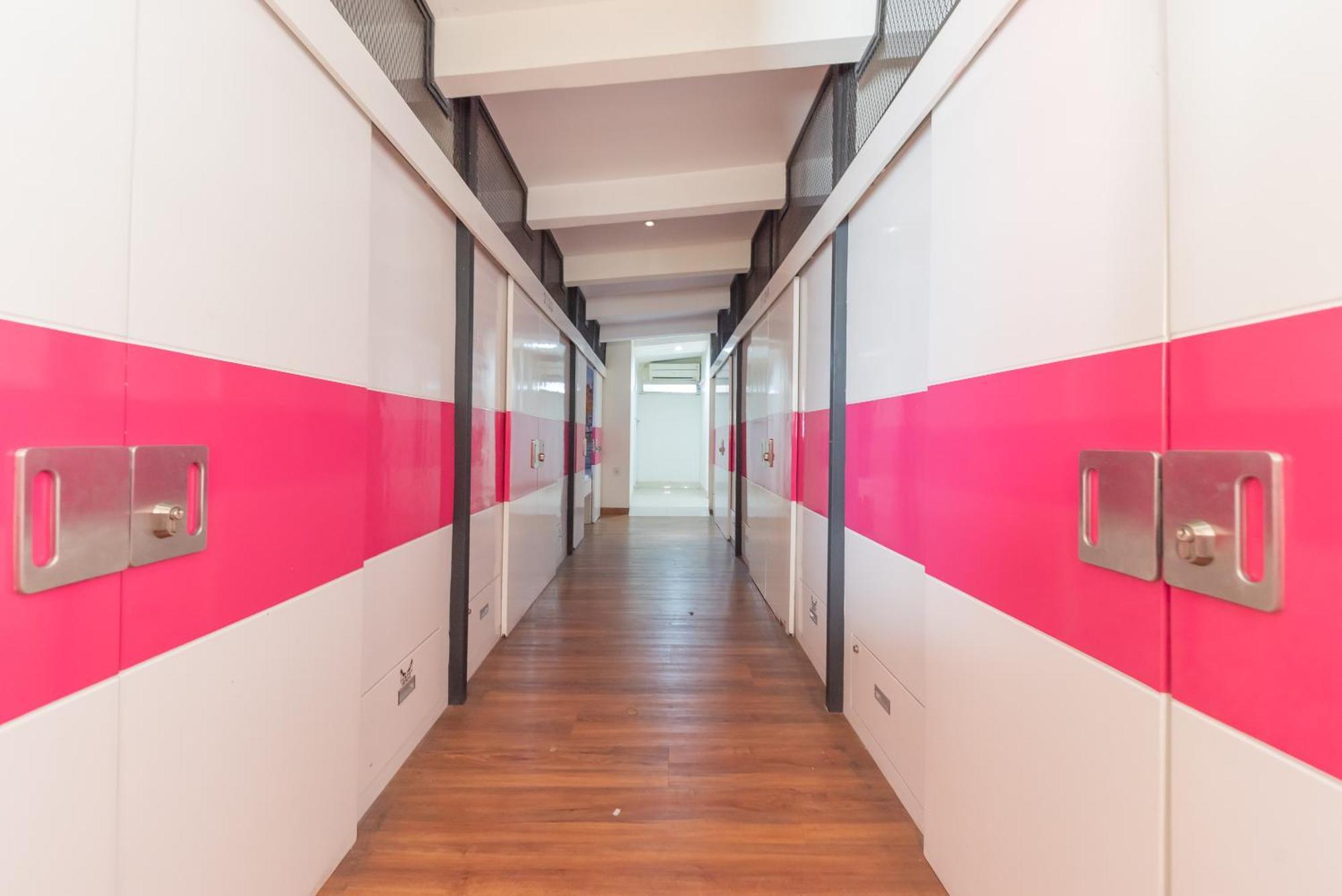 Reddoorz Hostel At Kiara Cozy Kircon 万隆 外观 照片